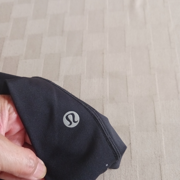 Lululemon Break Free Tight 25" - Picture 10 of 16